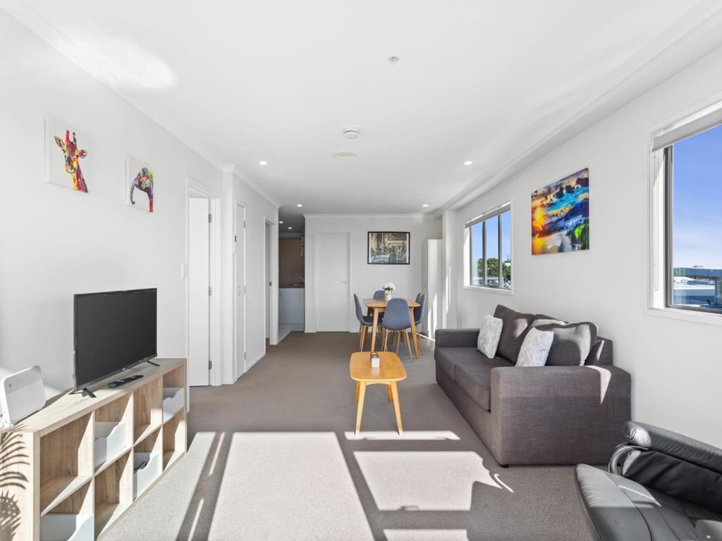 Eden Terrace Two Bedroom Free Parking Окленд Экстерьер фото